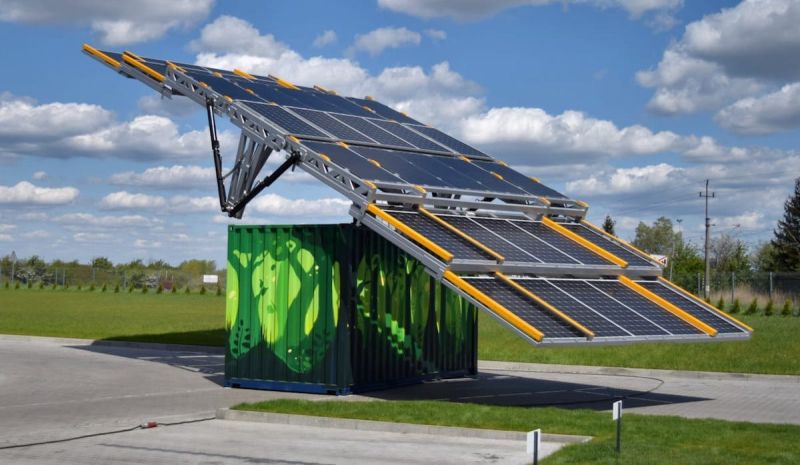Ejemplo de uno de los inventos con energía solar: contenedores solares.